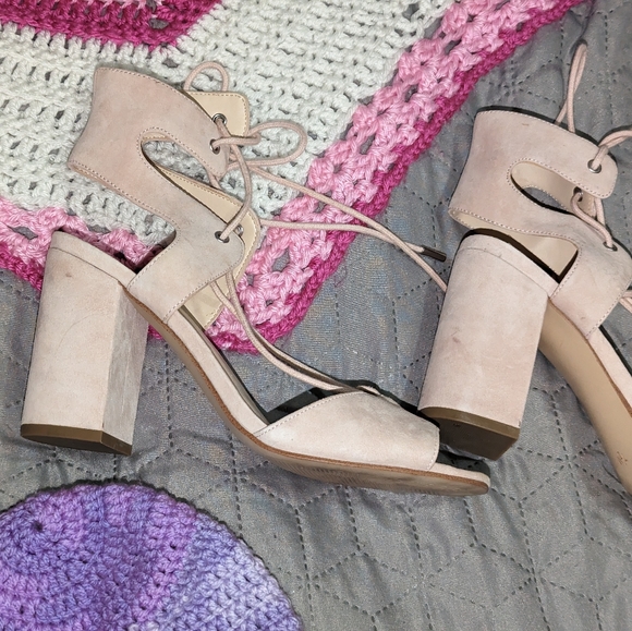 Guess ❓ block lace heel GWONAY - Picture 1 of 10